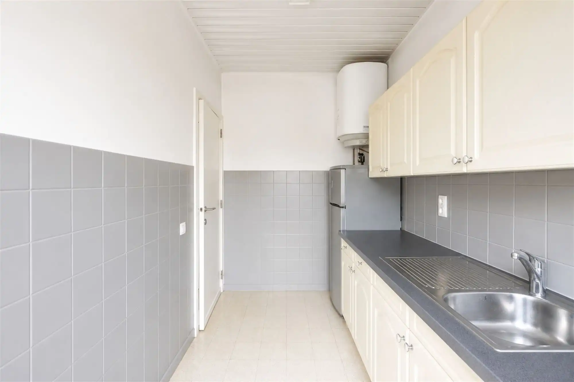 Appartementsgebouw op wandelafstand van centrum Wilrijk foto 12