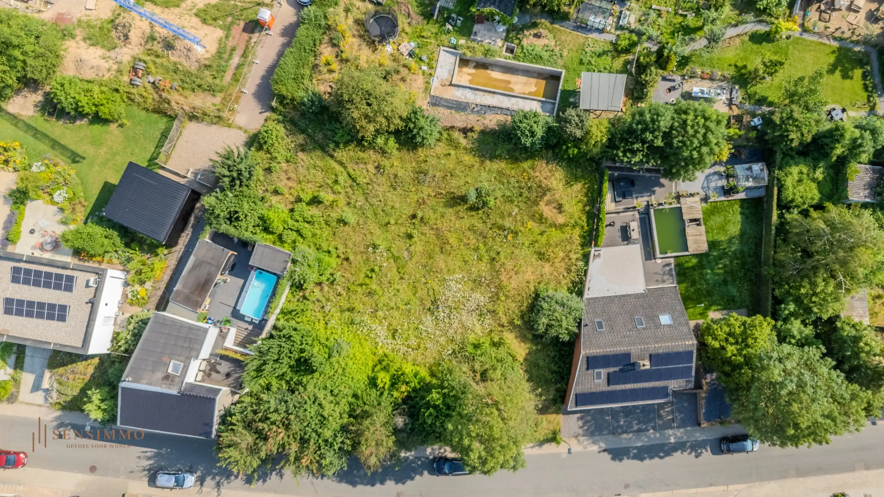 Projectgrond voor 3 moderne halfopen woningen in Vroenhoven (Riemst) foto 2