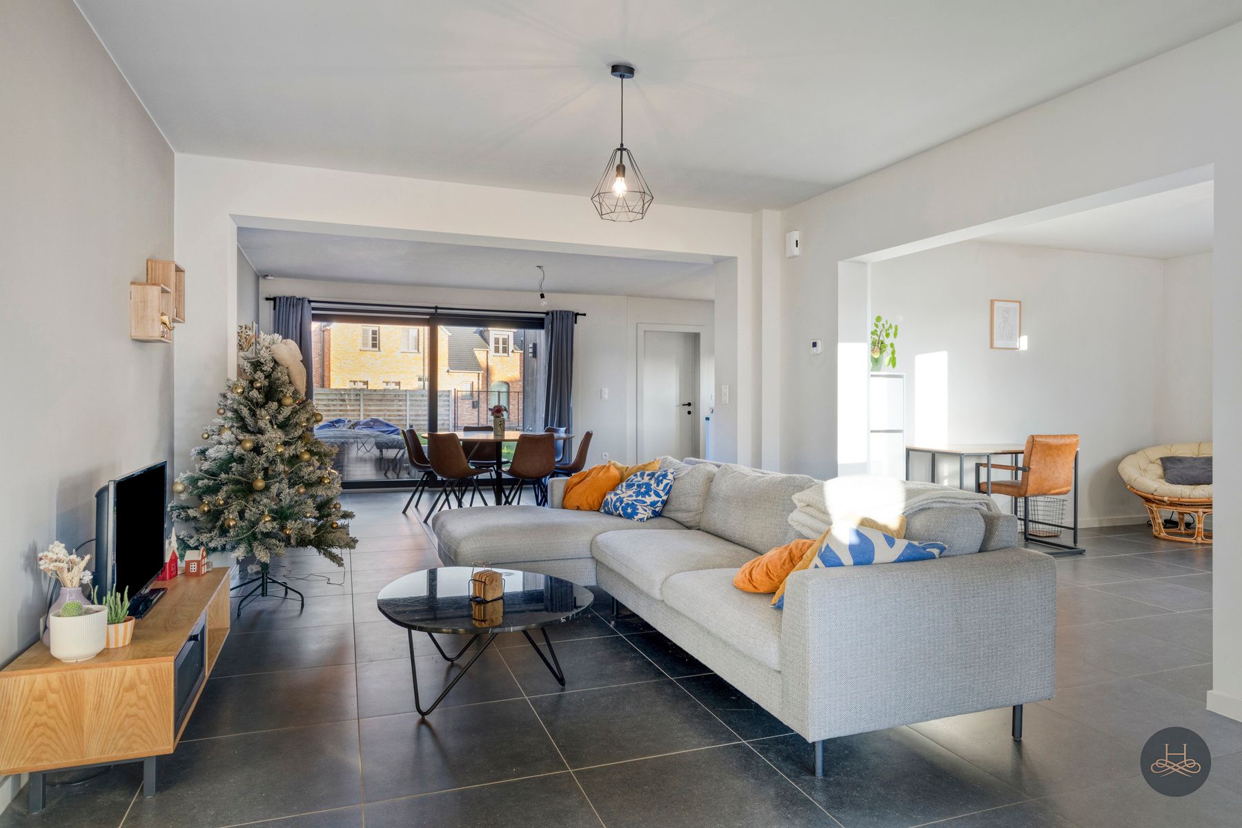 Recent gerenoveerde woning met 3 slaapkamers en ruime tuin foto 4