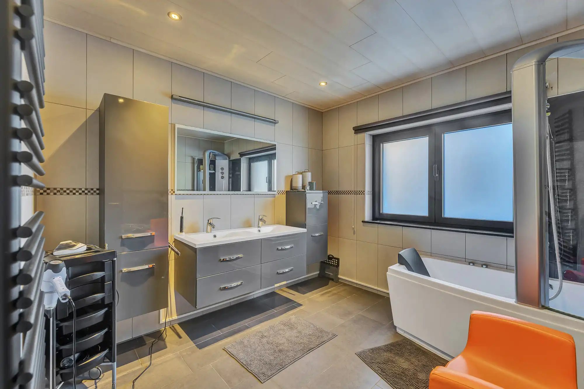 Instapklare woning met drie slaapkamers foto 9