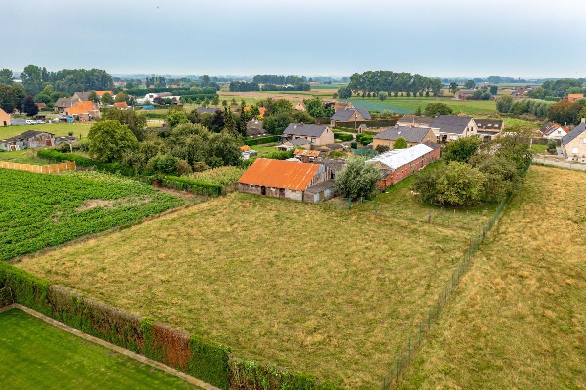 Hoeve met grond te koop te Kortemark foto 8