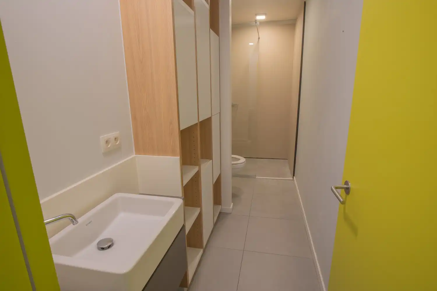 Moderne flat op wandelafstand van het station foto 4