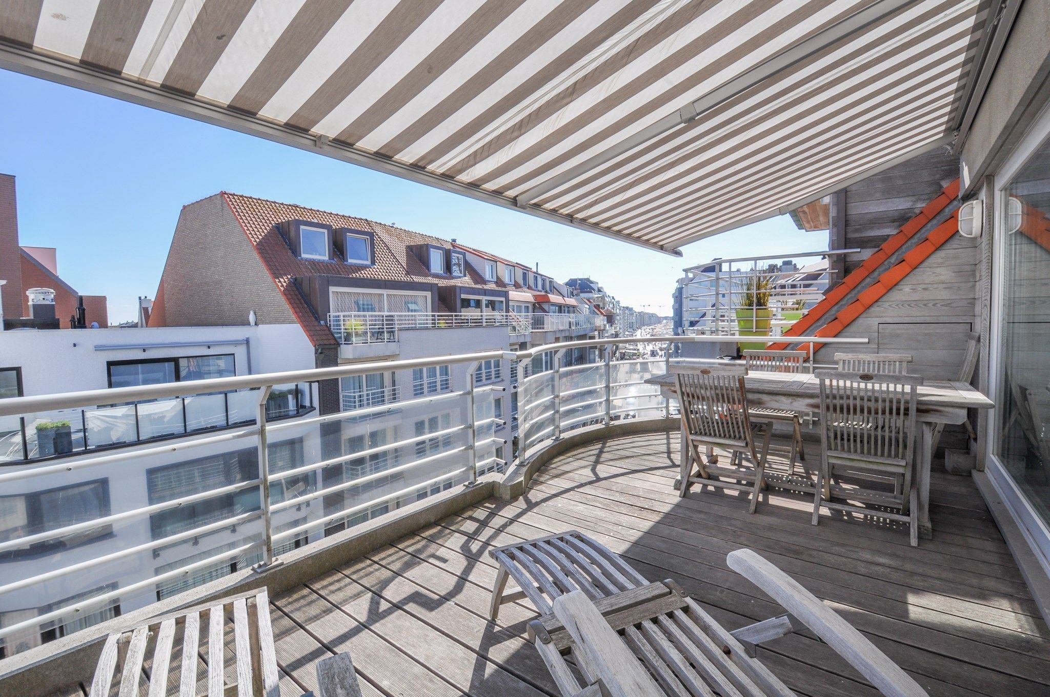Duplex appartement met zonnige terrassen gelegen op een boogscheut van de zee en het Rubensplein. foto 14