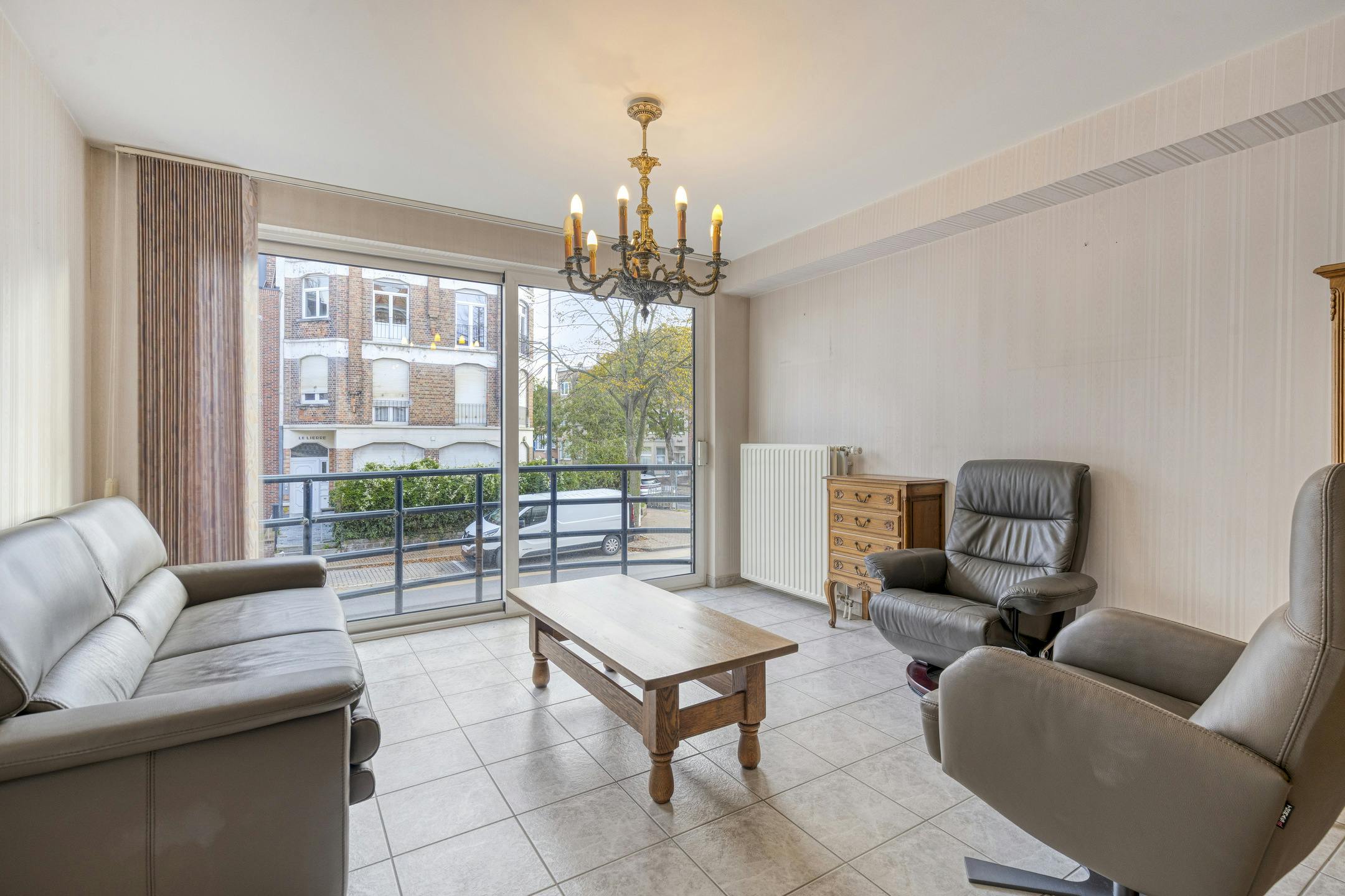 Hoofdfoto van de publicatie: 2-slaapkamerappartement met garagebox te koop te Blankenberge