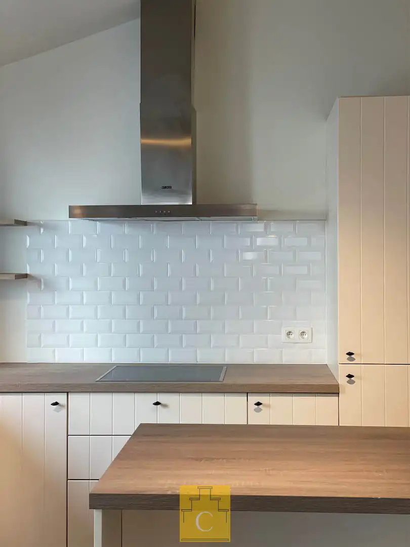 Breedhuis met historische cachet, karaktergevel, patio en fietsenpoortje foto 16