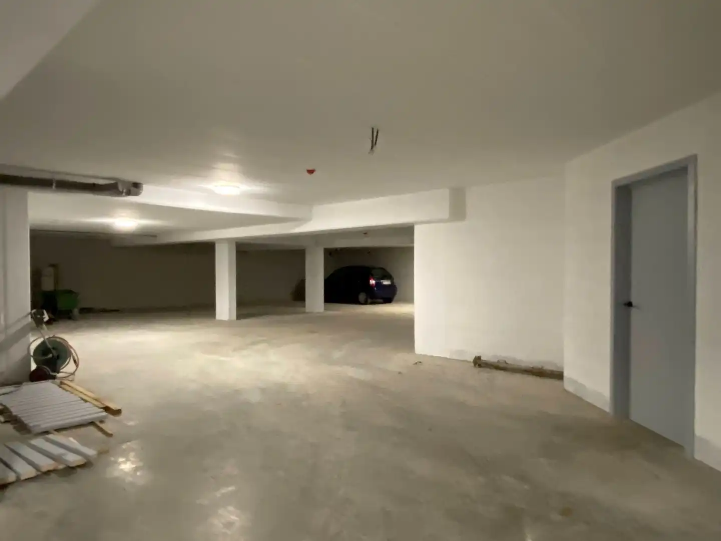 Luxueus én energievriendelijk nieuwbouw villa-appartement  van 168 m² met 3 slaapkamers + 2 ondergrondse staanplaatsen + ruime kelder in kleine residentie te Sc foto 19
