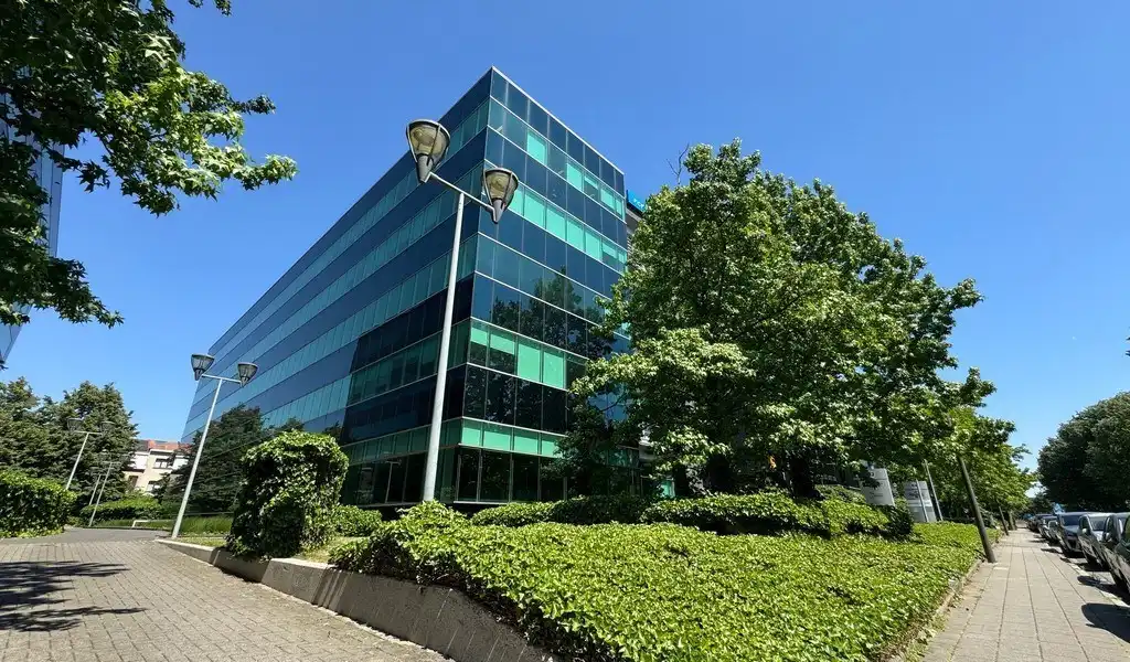 Kantoorruimte te huur in "Rubens Building" te Berchem foto 16