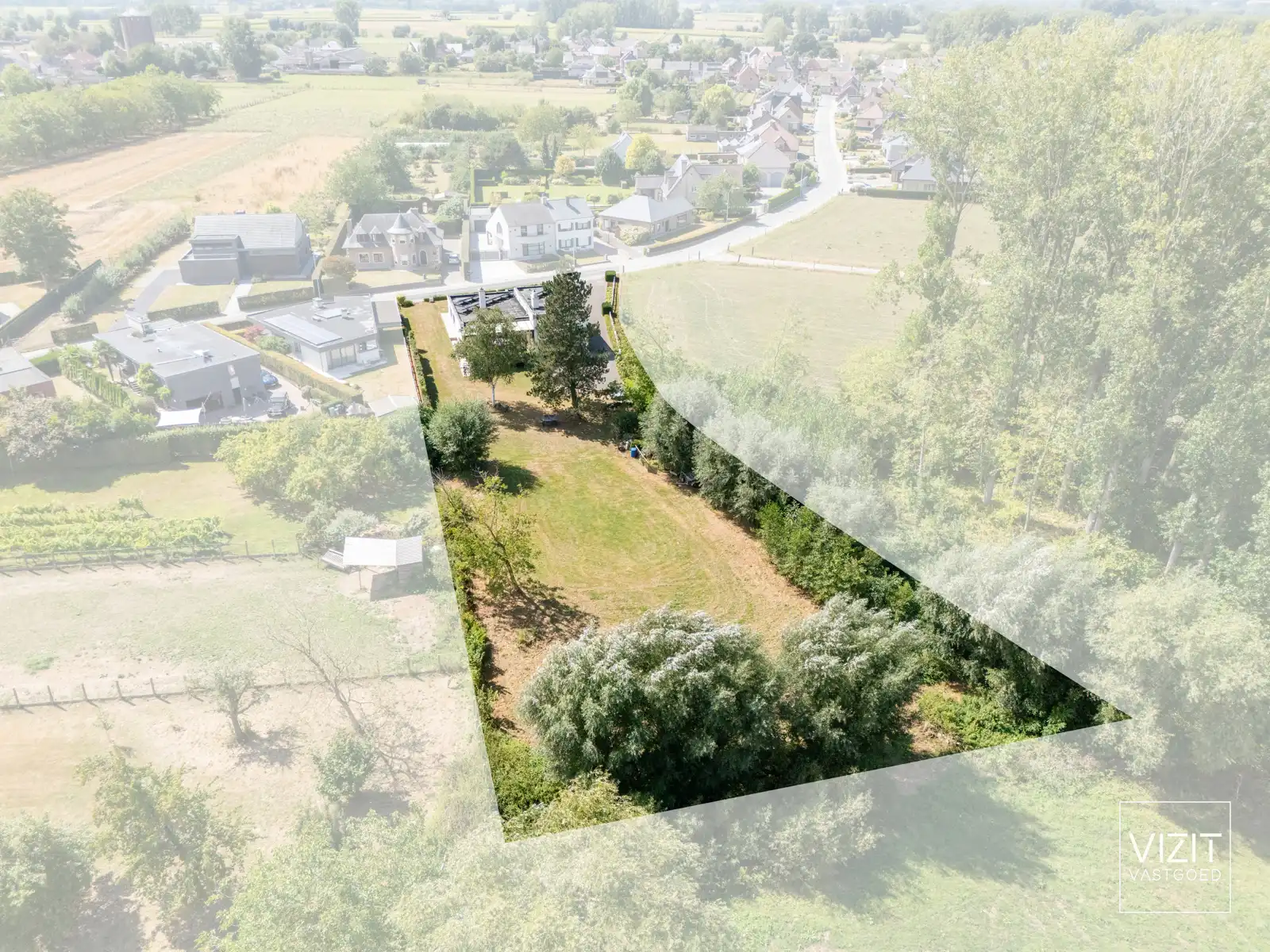 Zeer goed onderhouden villa met open zicht! foto 25