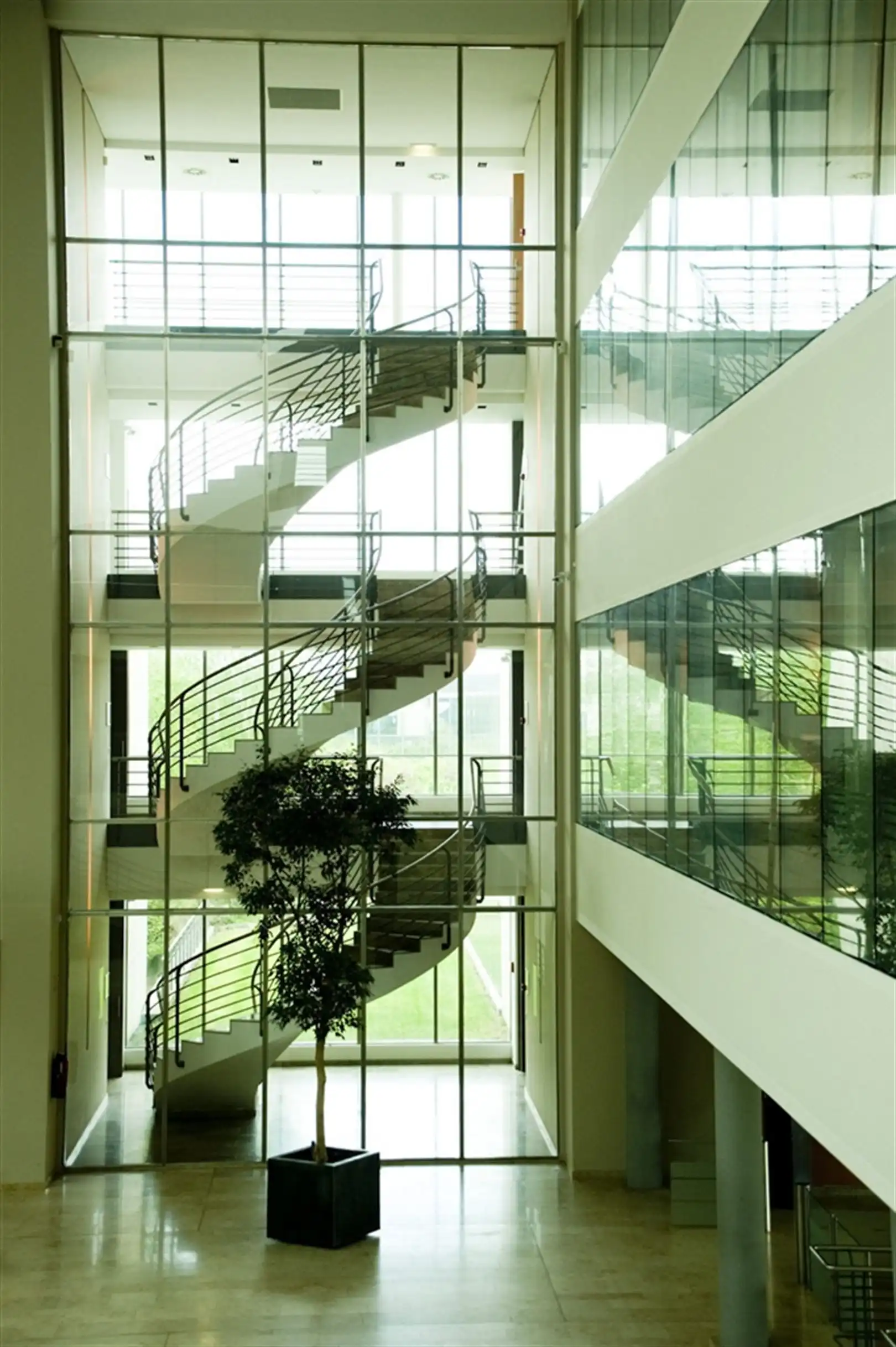 THE CRESCENT: kantoren te huur vanaf 18m² foto 8