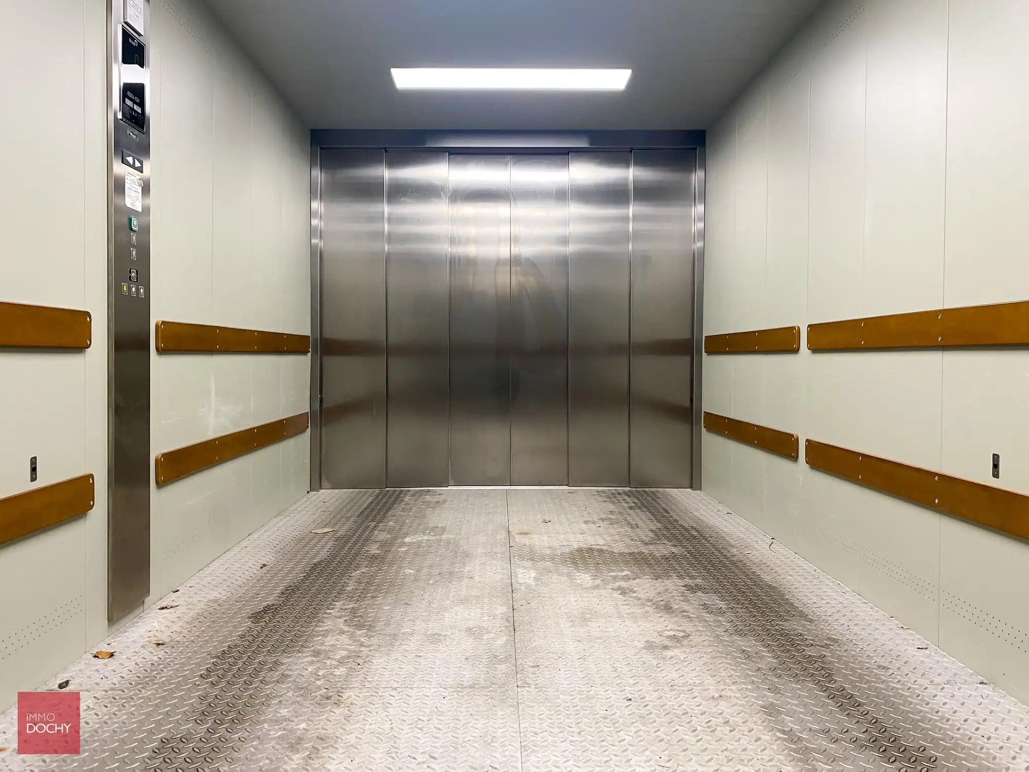 Standingvol recent appartement in volle centrum 1ste verdieping | Stormestraat 7 foto 6