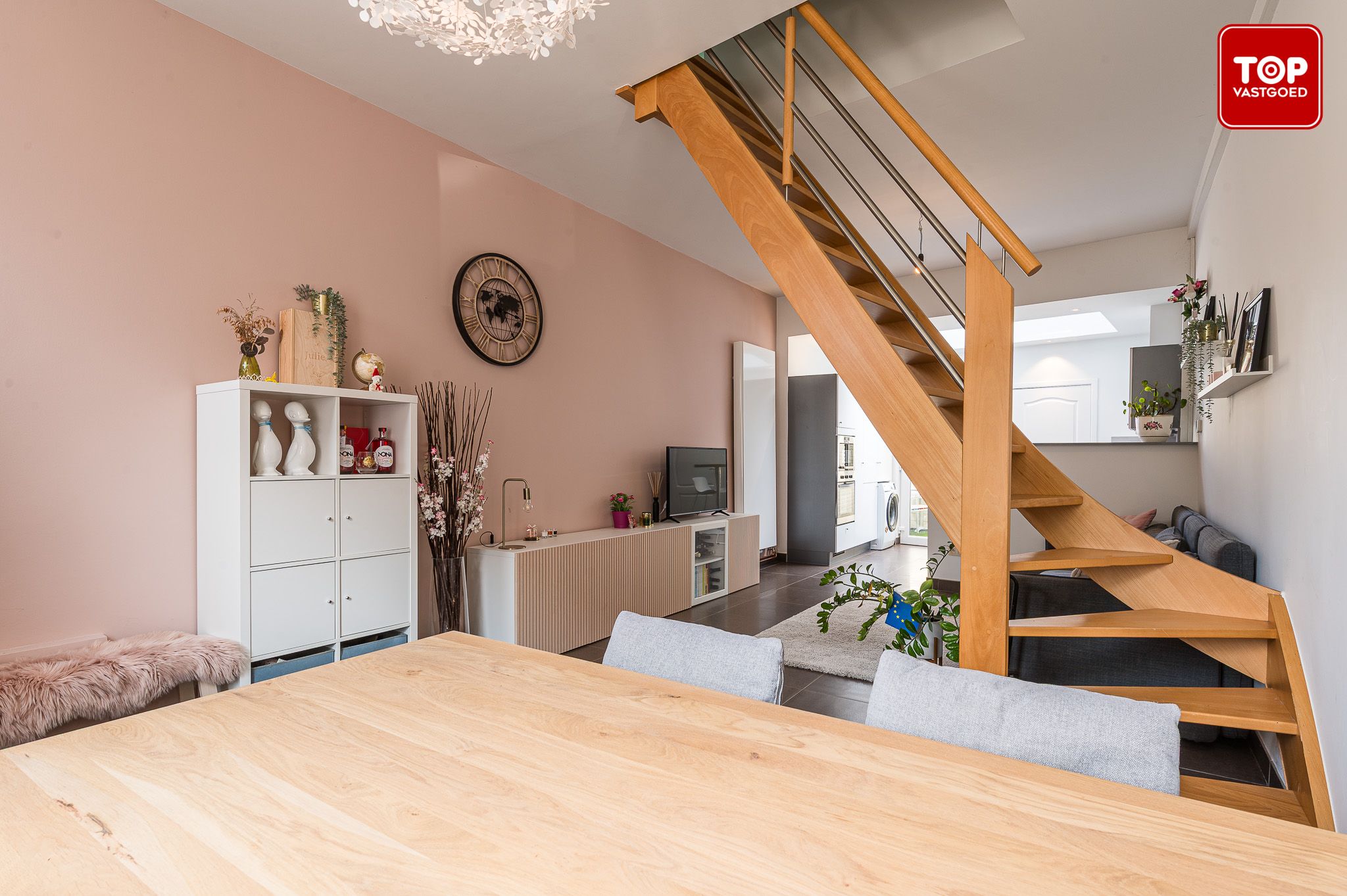 Instapklare woning met 3 slaapkamers en gezellige stadskoer. foto 7