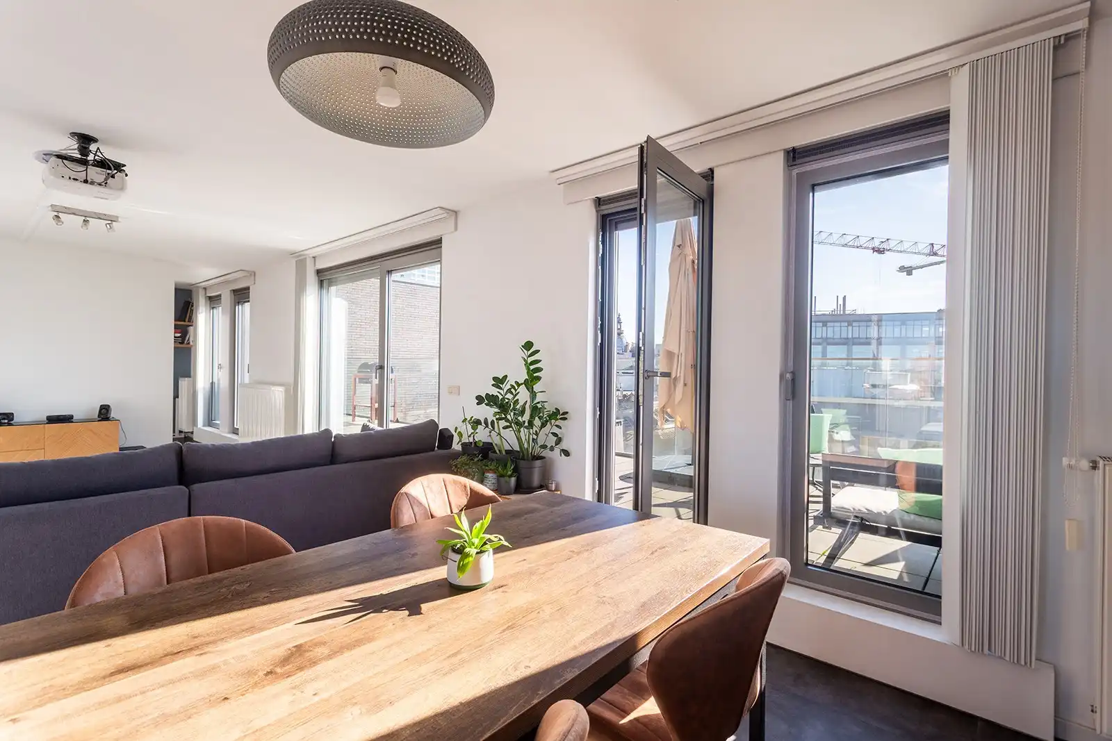 Penthouse met ruime terrassen en prachtige zichten!  foto 8
