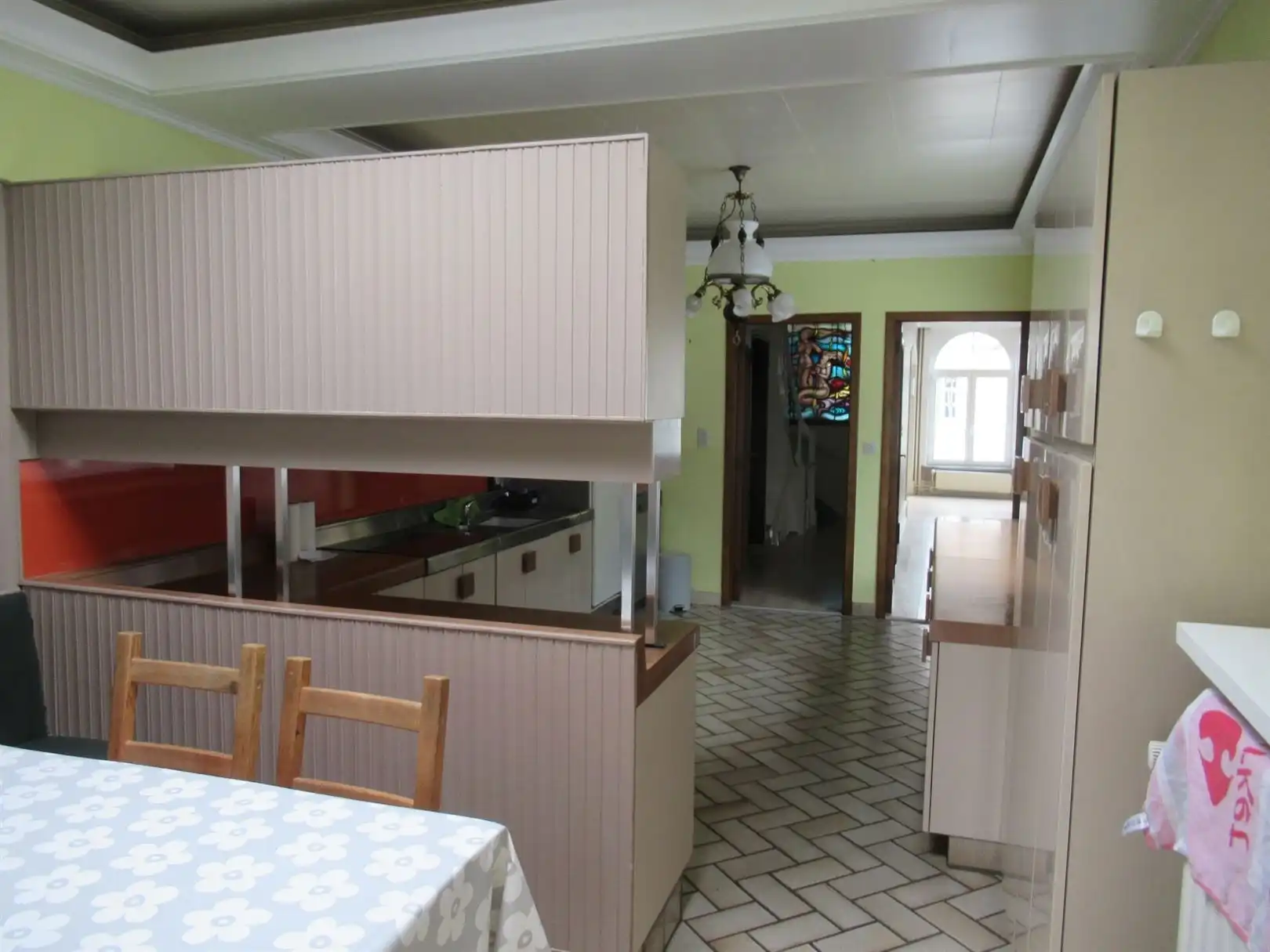 Ruime gerenoveerde woning met 3 slaapkamers in centrum van Sint-Truiden. foto 7