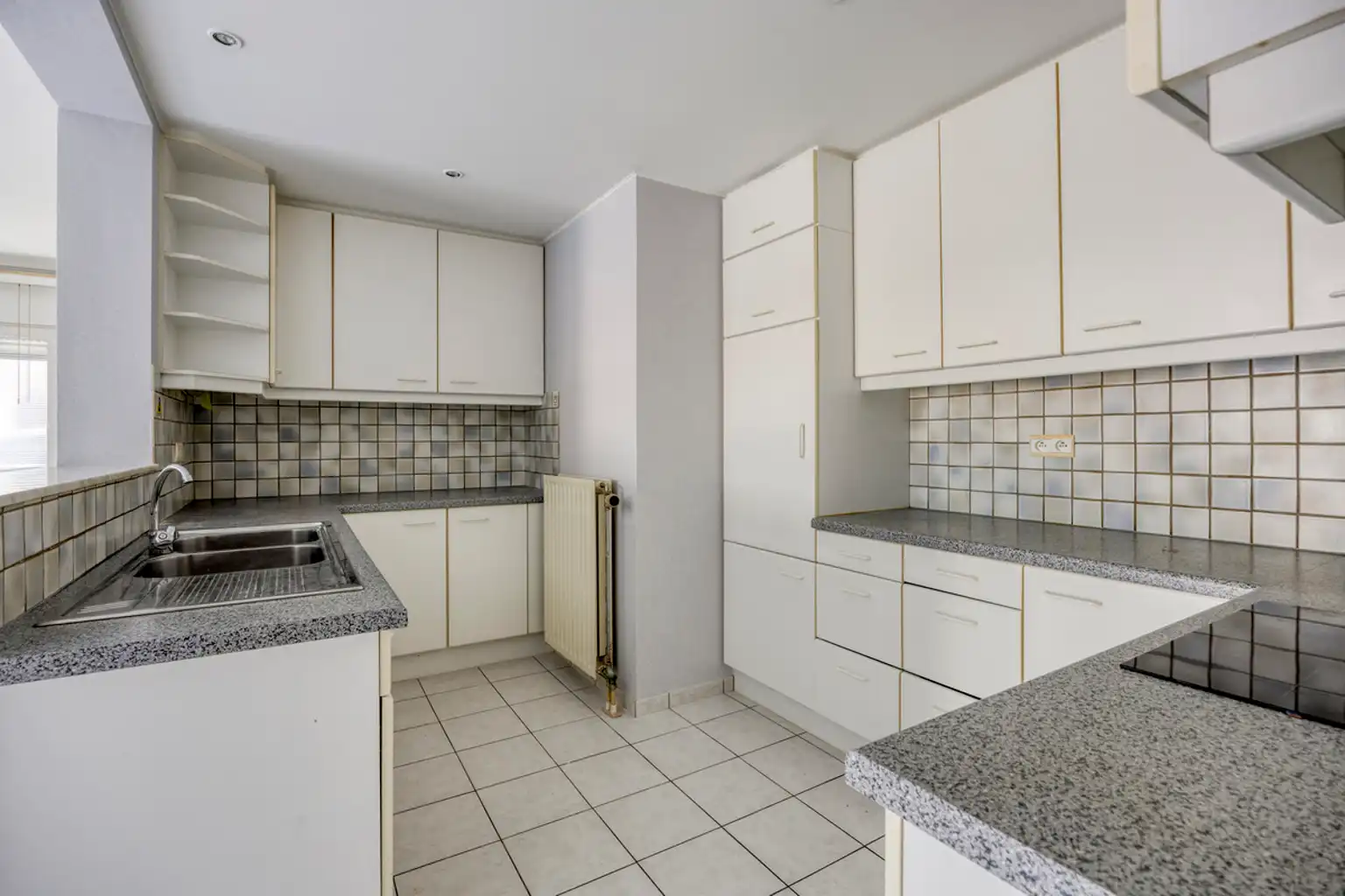 instapklare driegevelwoning voor, ideaal gelegen in Asse foto 8