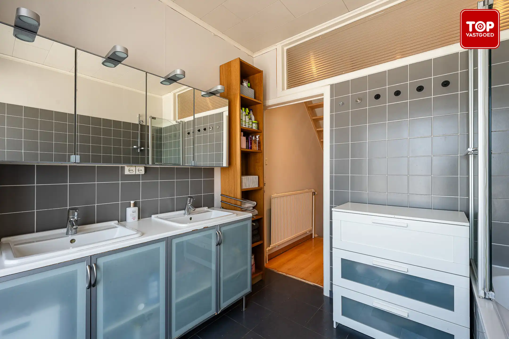 Instapklare woning met 4 slaapkamers nabij Gent centrum foto 16