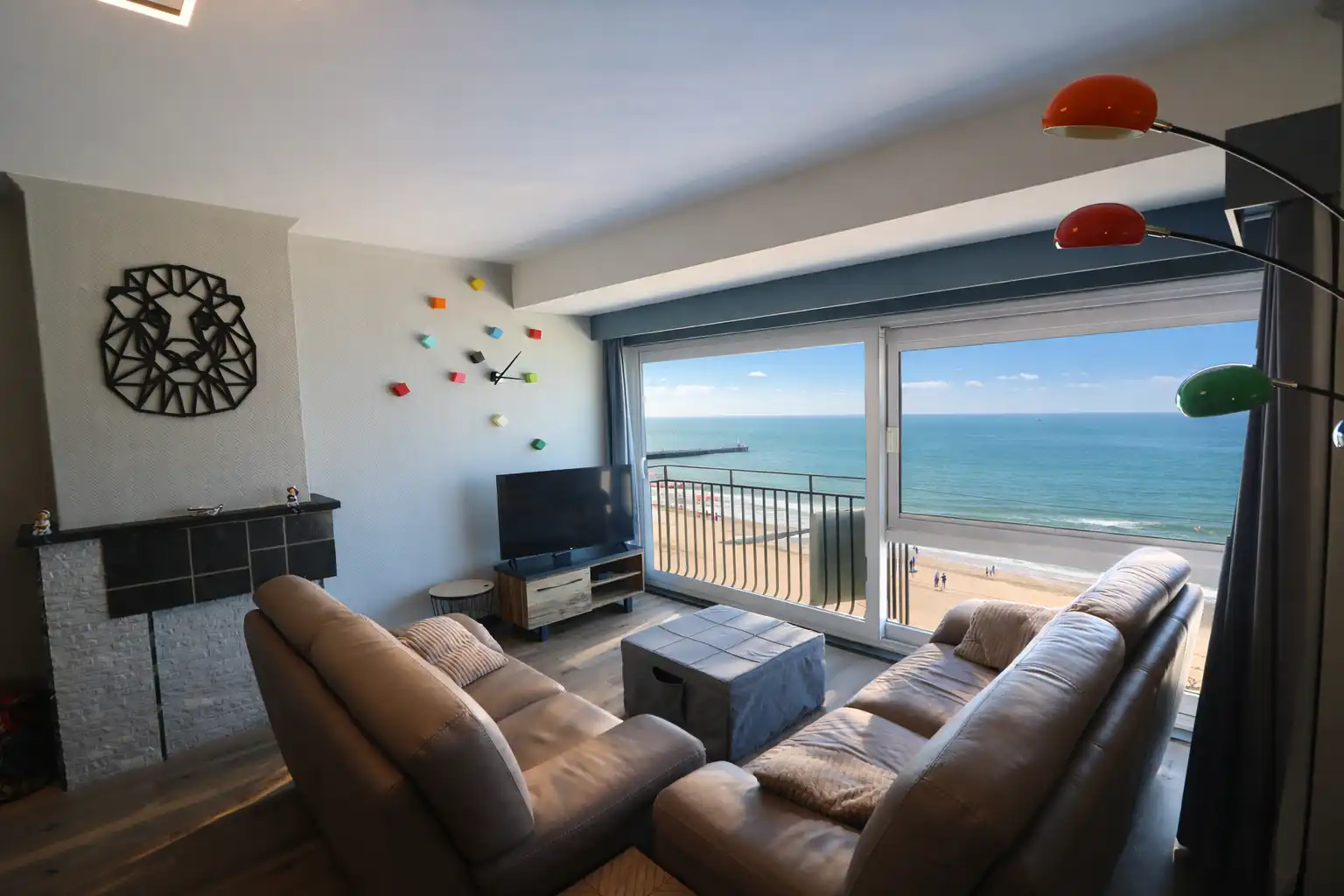 Gemeubeld 2-slaapkamerappartement met prachtig zicht op zee, gelegen op de Zeedijk van Blankenberge. foto 7