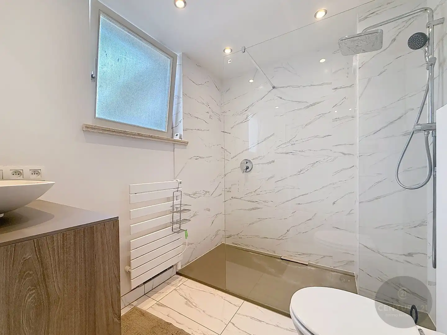 PENTHOUSE met prachtig terras!  foto 13