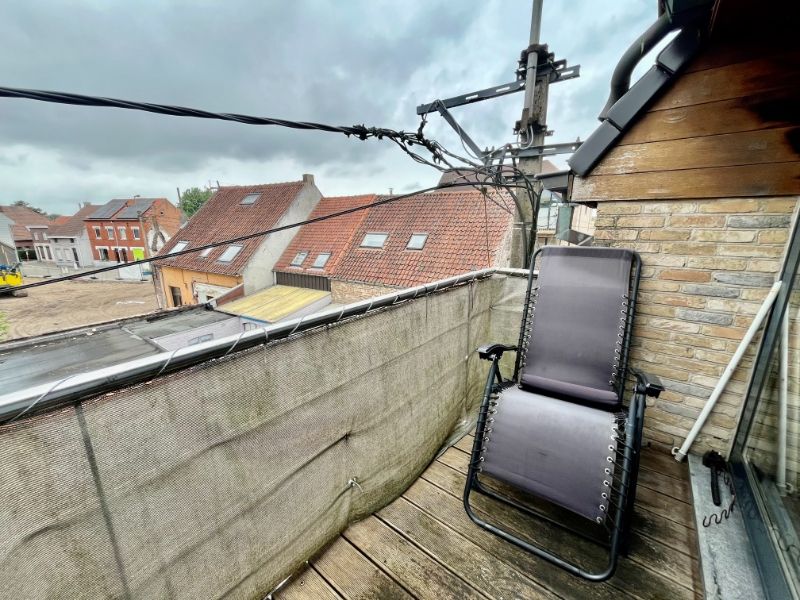 APPARTEMENT MET TWEE SLAAPKAMERS IN HET CENTRUM VAN ERTVELDE foto 8