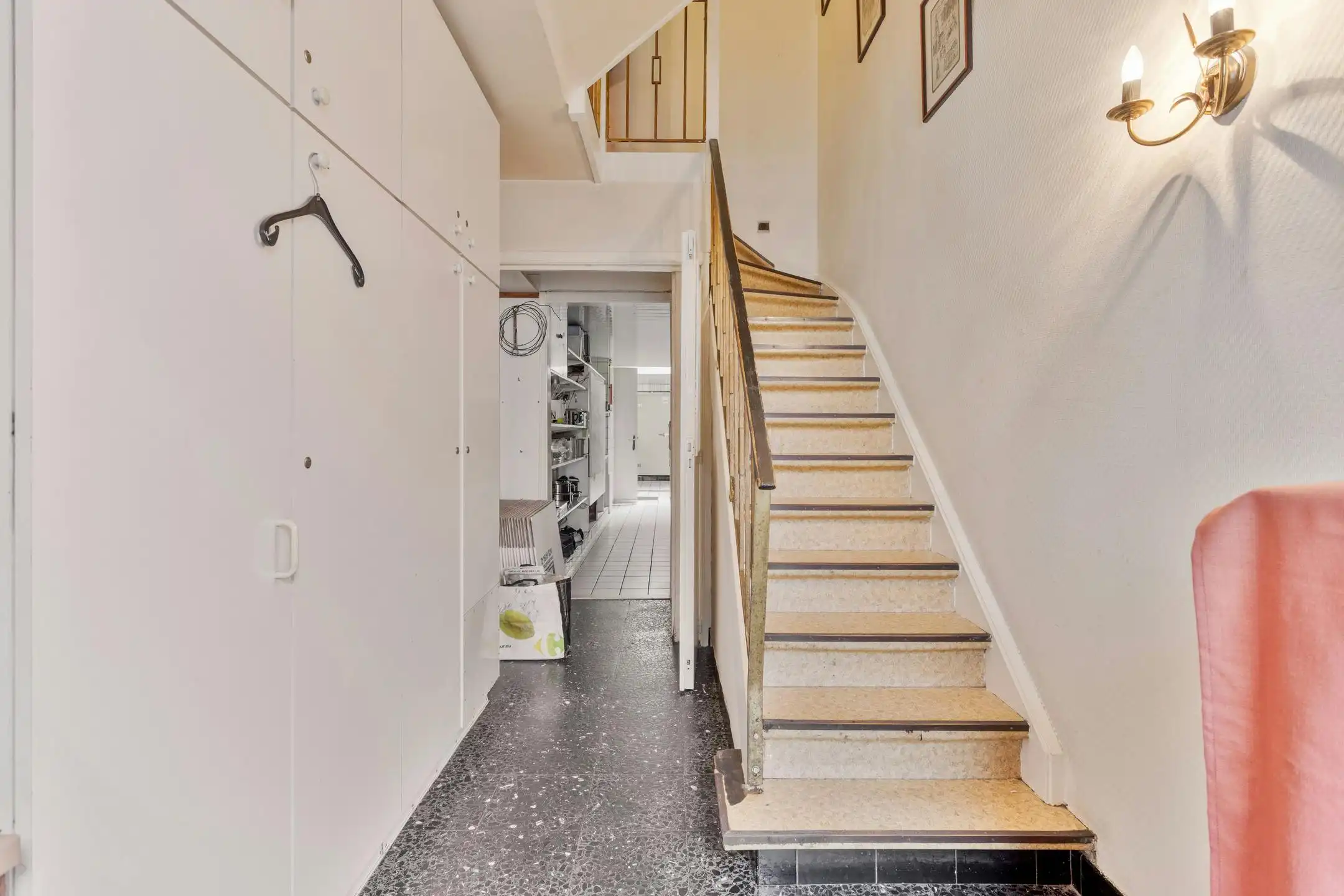 Handelspand met woonst te koop in Hoboken foto 12