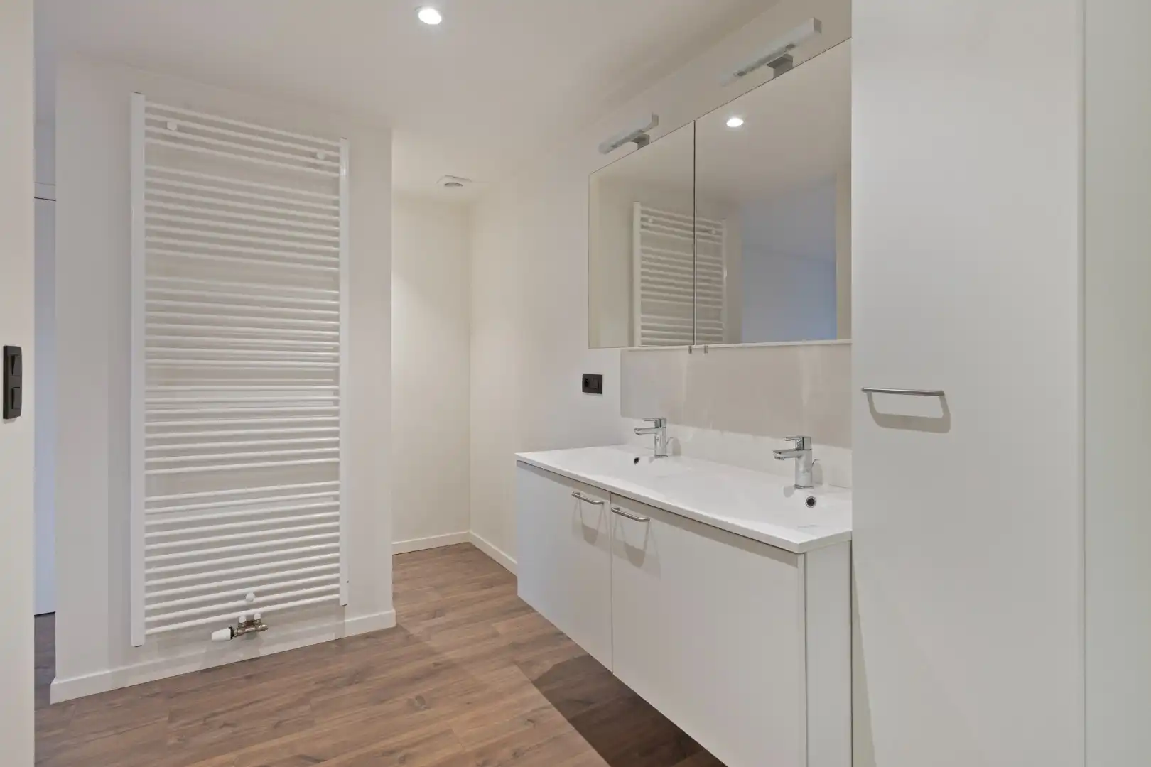 Ruime woning met 4 slaapkamers in Schepdaal foto 12