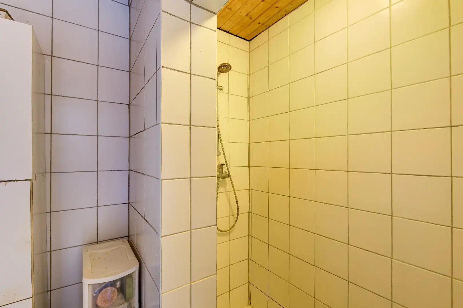 Half open woning in Schilde met zonnige tuin op het zuidwesten, terras en 4 slaapkamers, 1 badkamer en 4 parkeerplaatsen foto 22