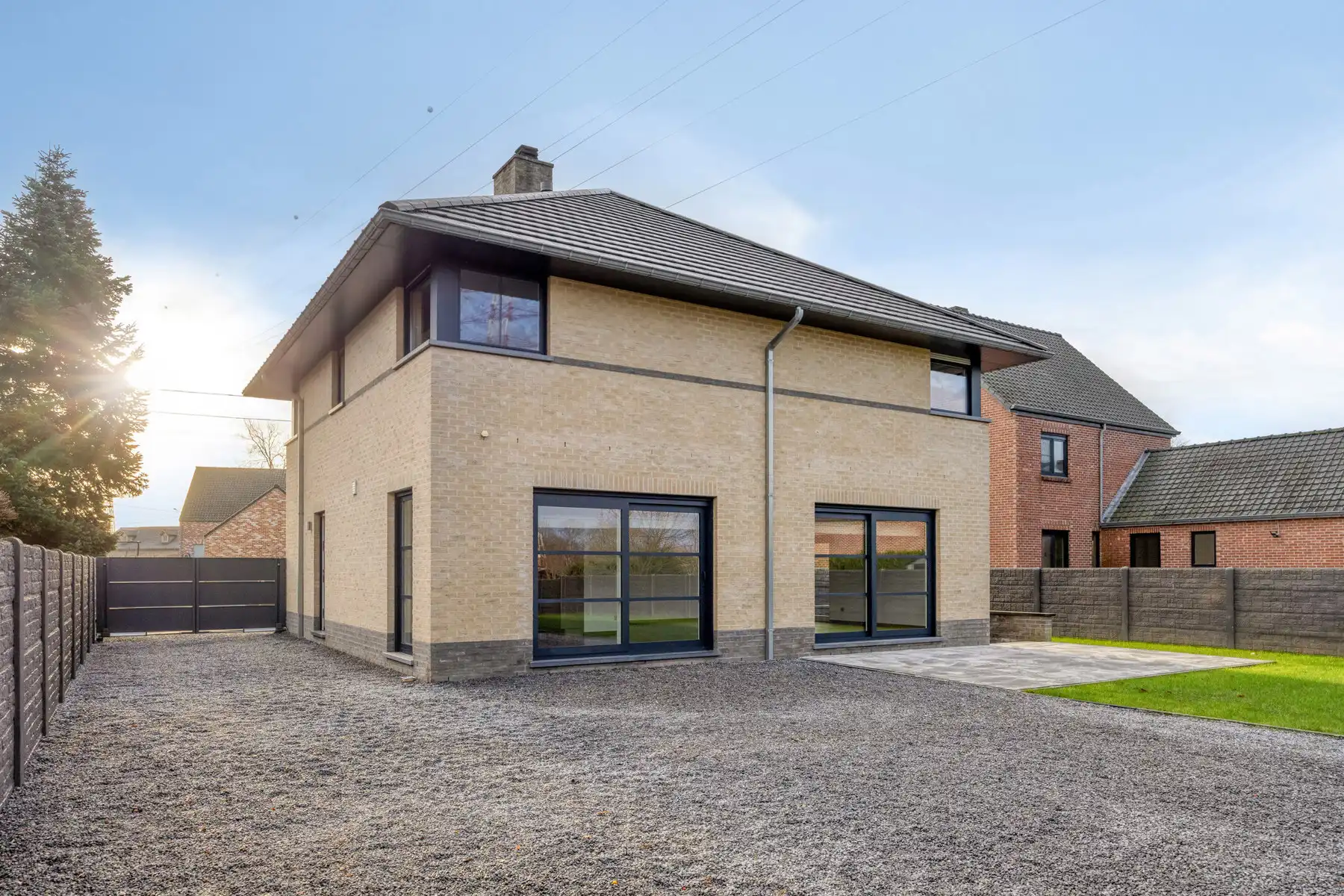 Luxueuze woning met 4/5 slpk. op 11a90ca in Neeroeteren.  foto 35