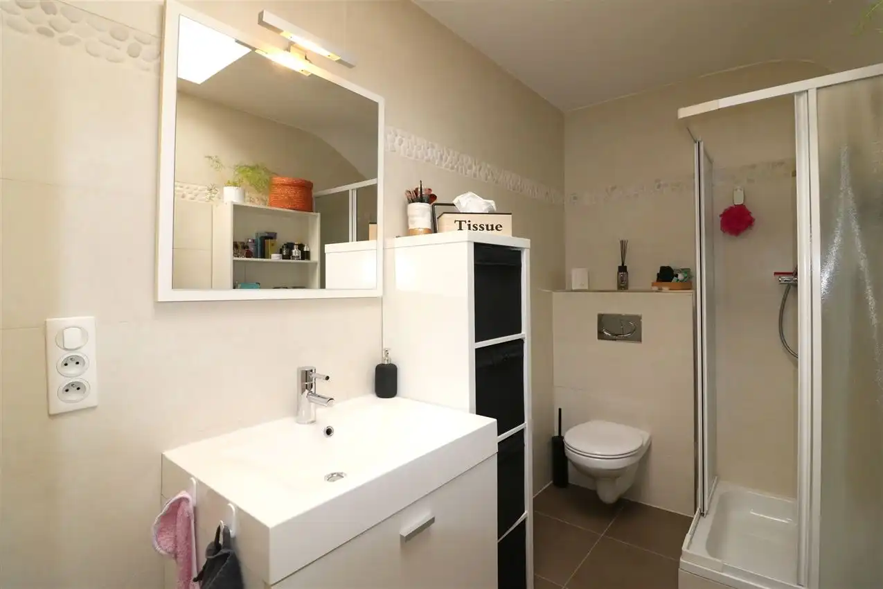 Duplex met twee slaapkamers, garage temidden centrum foto 13