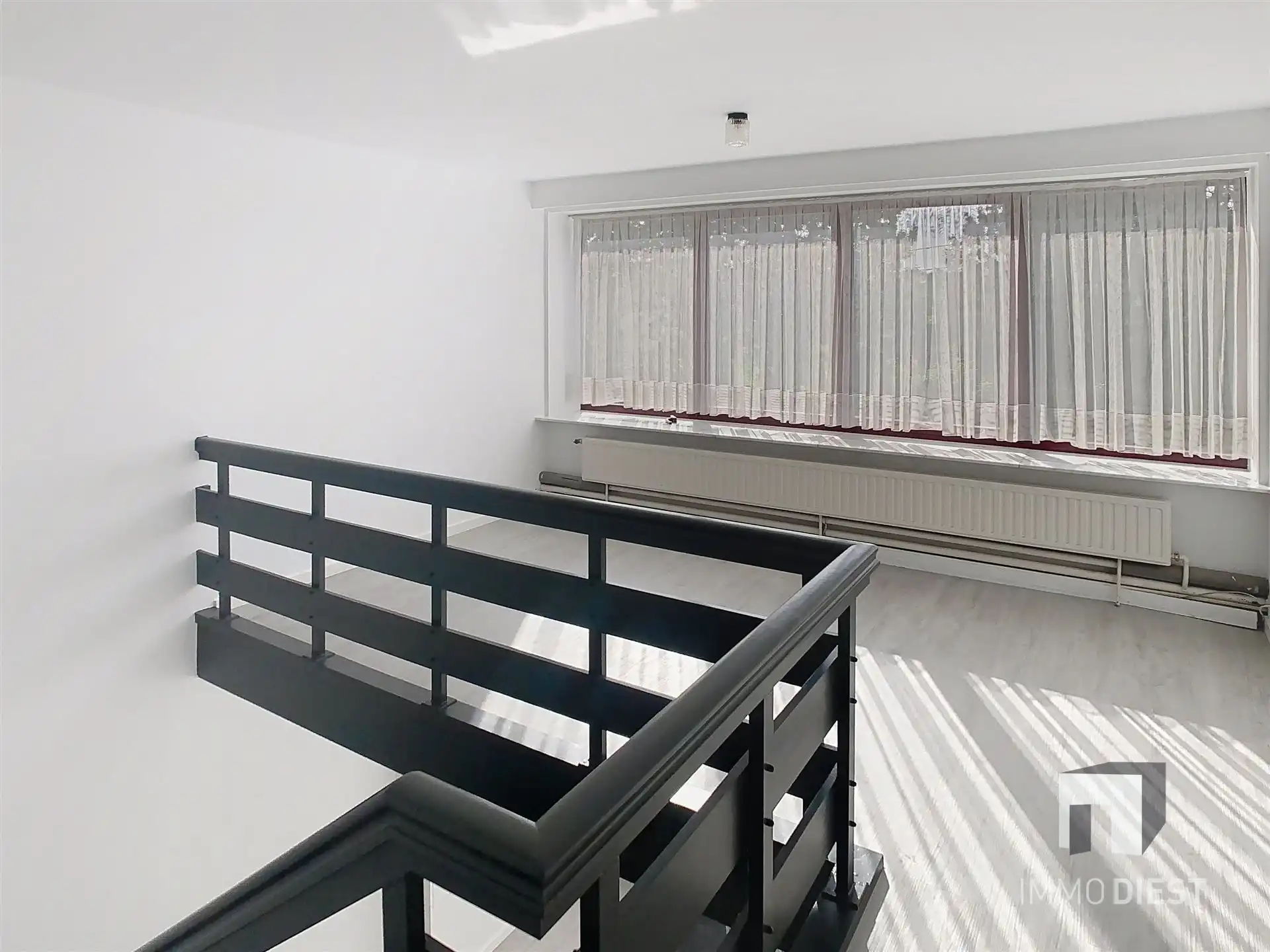 Appartement eerste verdieping foto 6