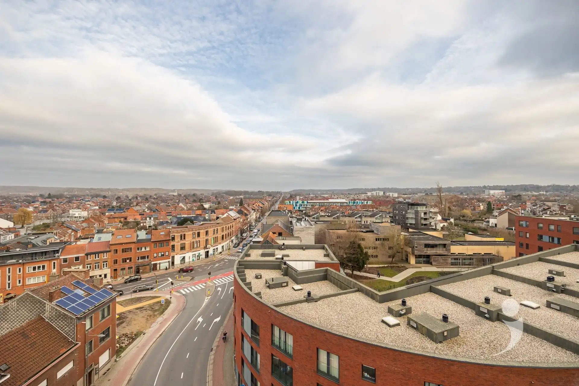 Instapklaar appartement met panoramisch uitzicht over Leuven foto 10