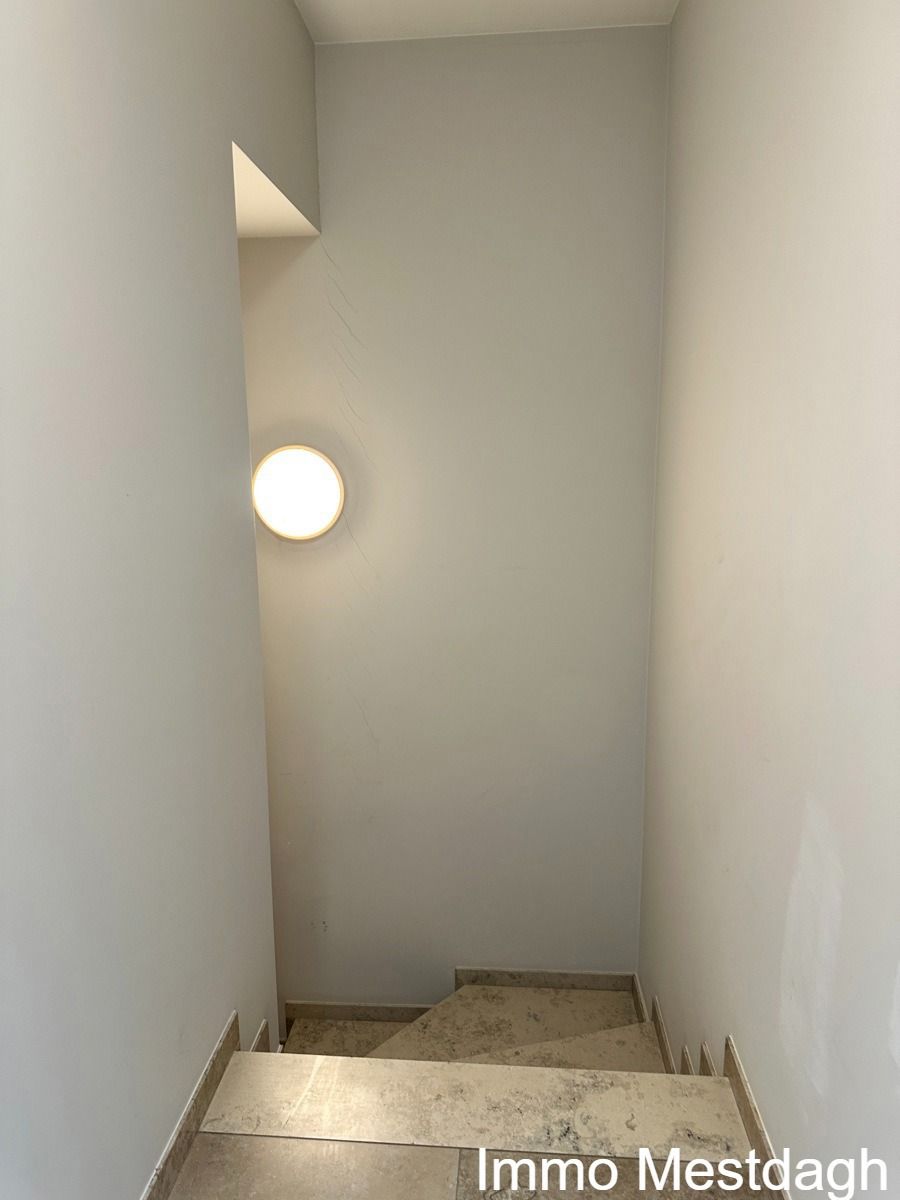Duplex appartement op bovenste verdieping met terras & 3 slaapkamers in centrum Diest. foto 27