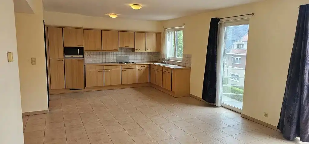 Ruim appartement van 96 m² binnen de grote ring van Hasselt foto 2