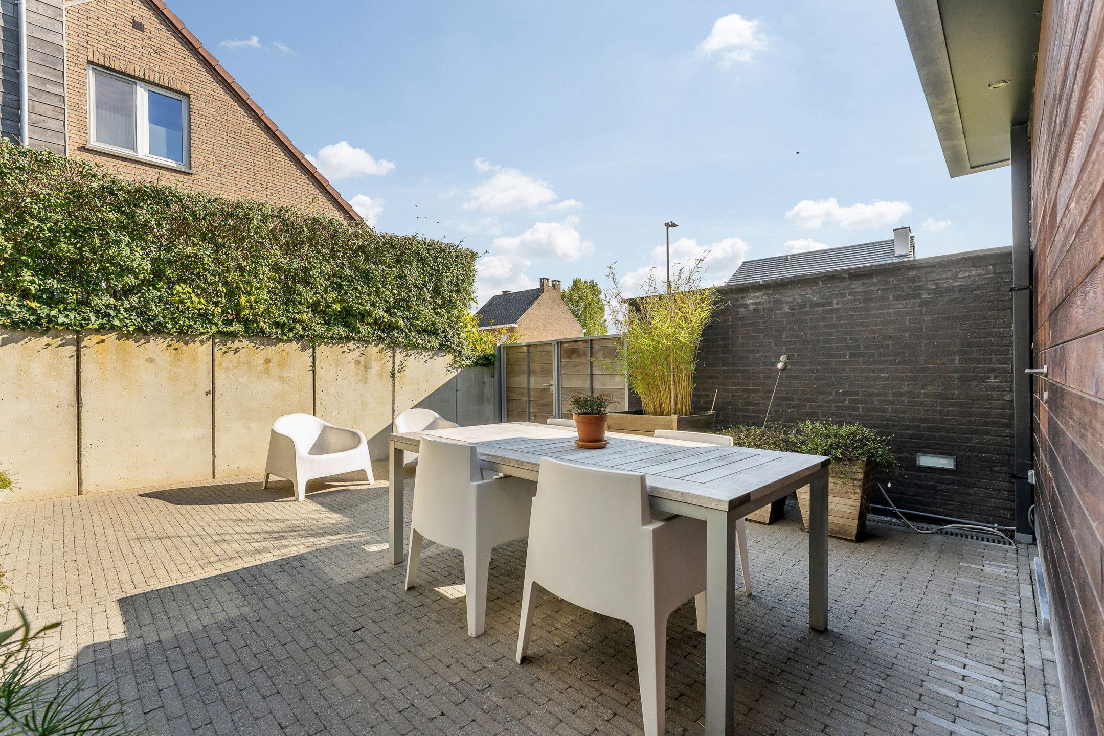 Eigentijdse architectuur en moderne luxe in Hees foto 13