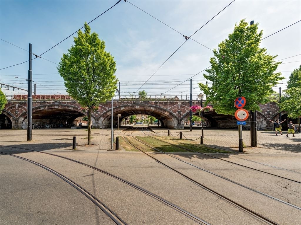 Licht op te frissen appartement vlakbij Draakplaats foto 15