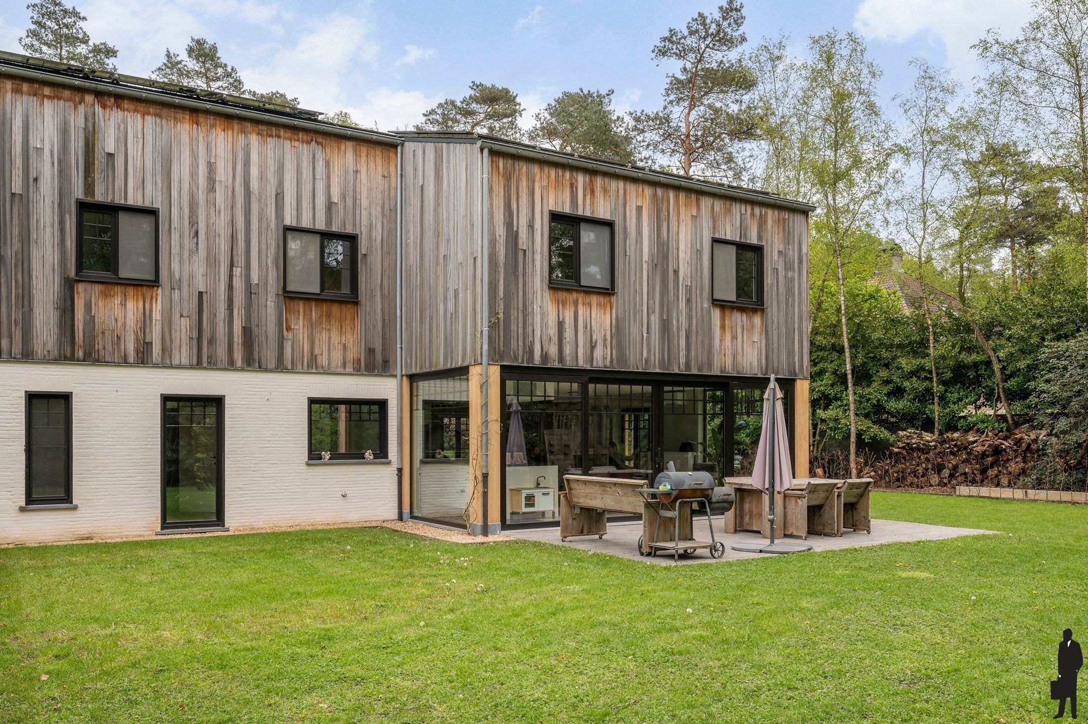 Volledige gerenoveerde villa te koop foto 6