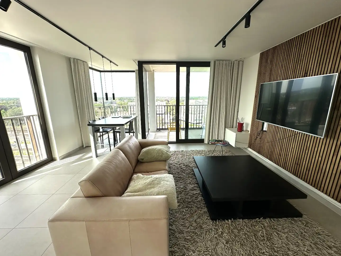 Prachtig appartement (117 m²) met 2 slpk en mooi terras, (+ autostaanplaats), Brugge foto 9