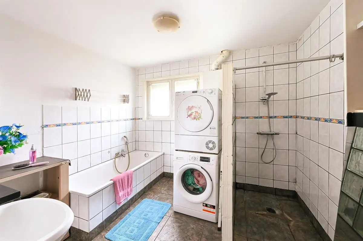 Rustig gelegen te renoveren half-open bebouwing foto 17