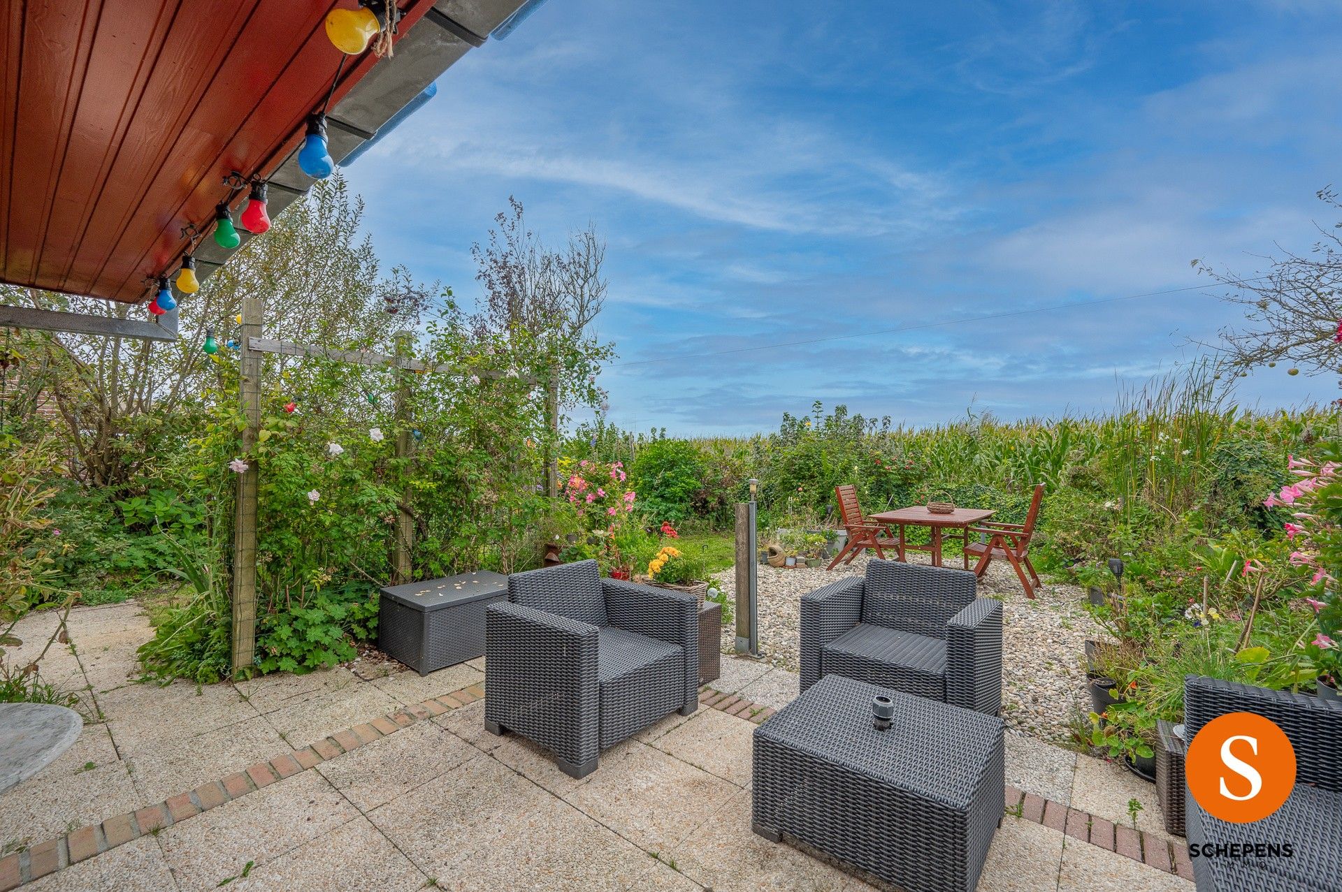 Gezellige alleenstaande woning met verzicht op de polders. foto 4