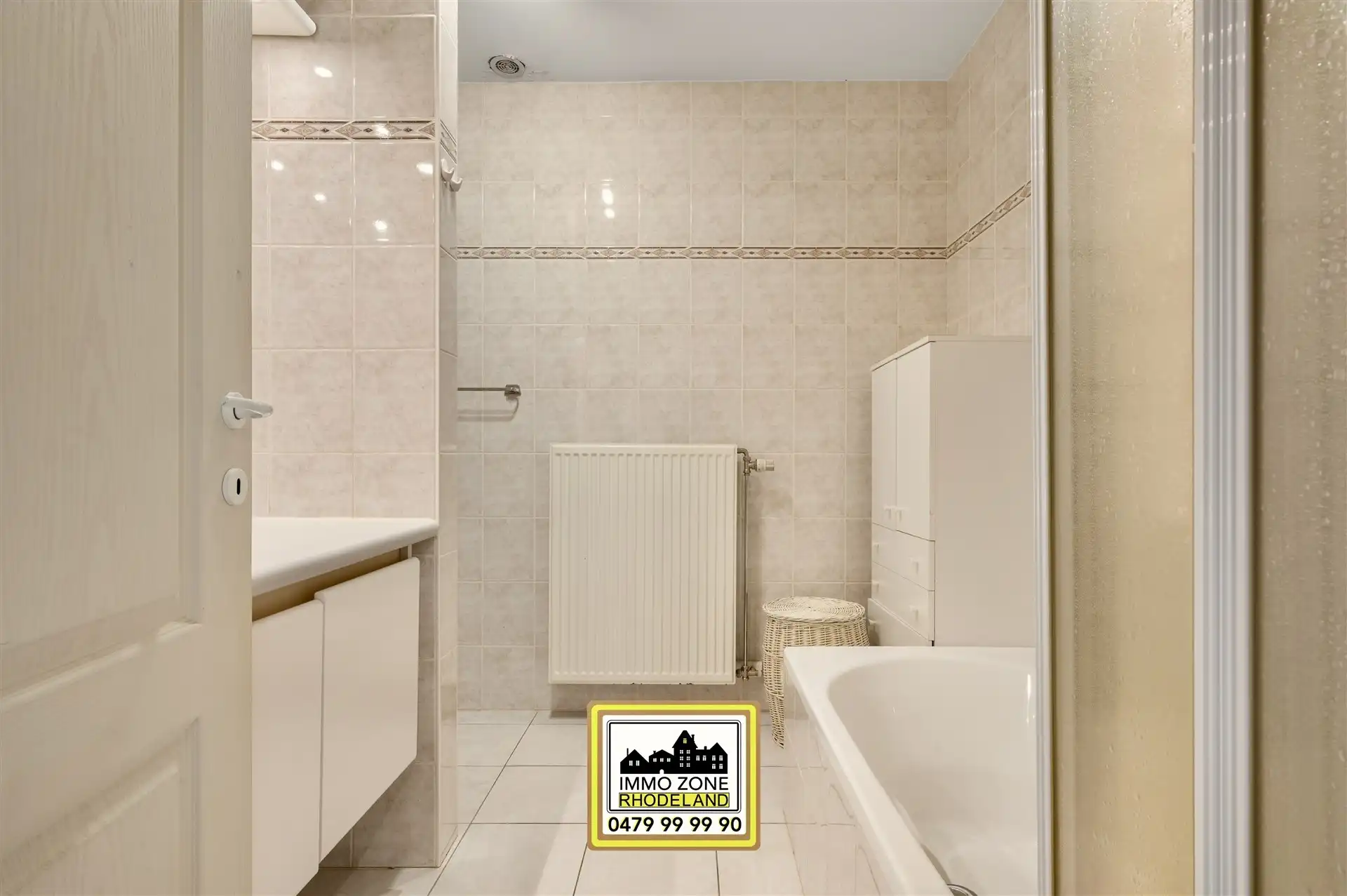 Toffe instapklare woning met 3 slpks, garage en tuin foto 16