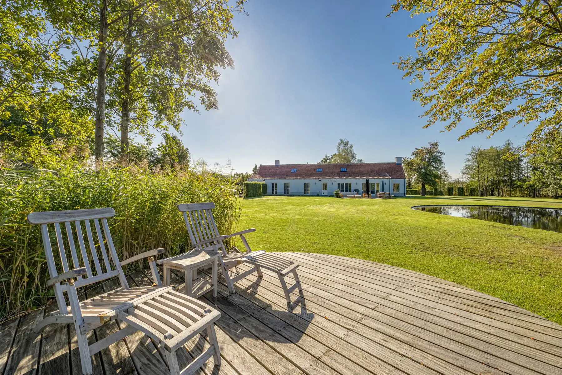 Uitzonderlijk gerenoveerde hoeve op ca. 7480 m² foto 31