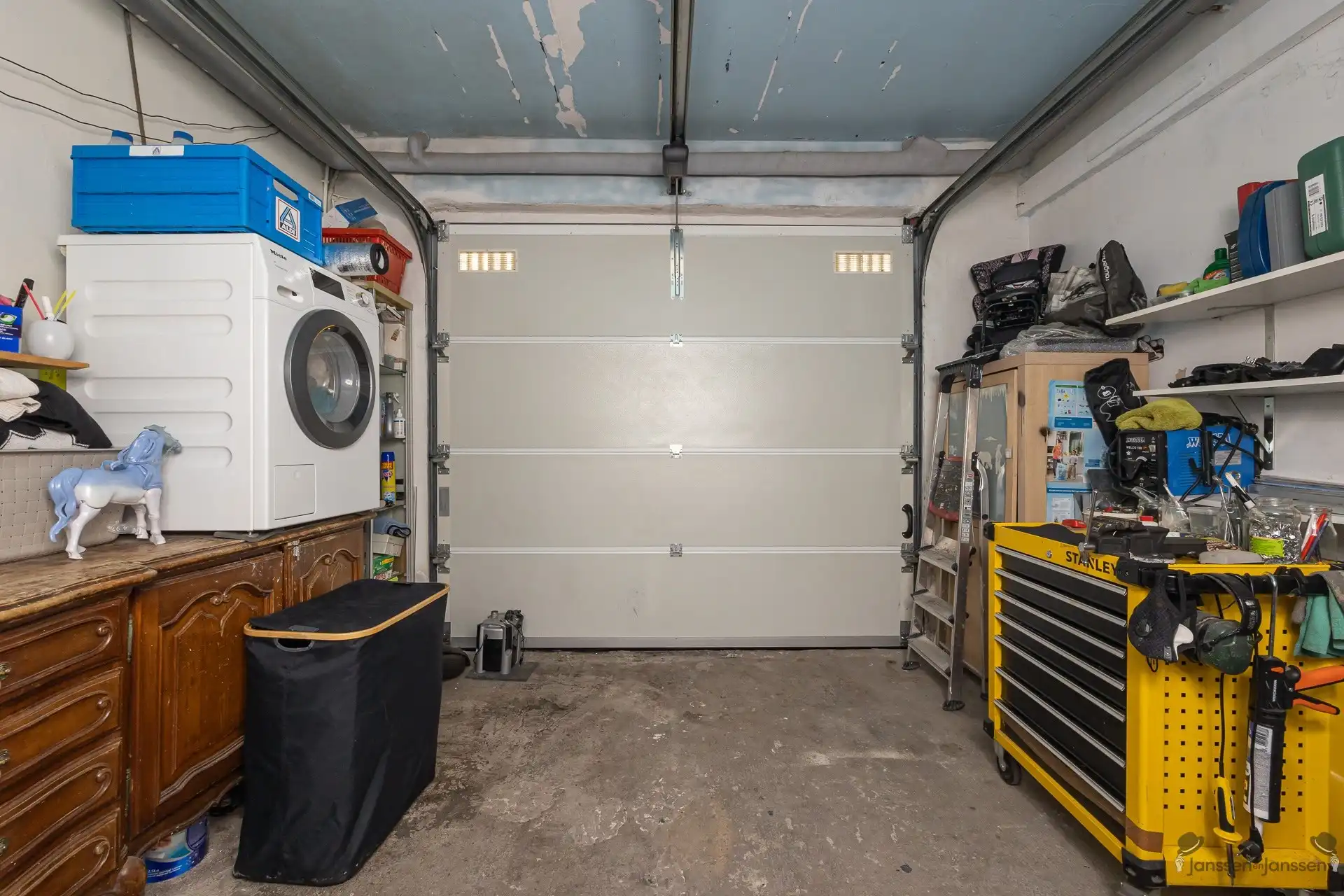 Woning met 3 (mog.4) slk, garage en ruime tuin in Brasschaat foto 15
