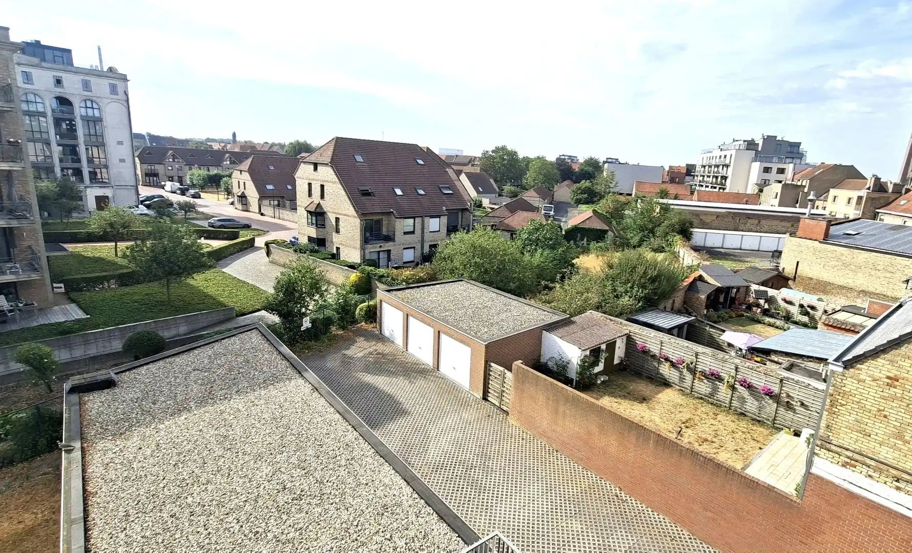 Instapklaar appartement met unieke ligging in Diksmuide  foto 11