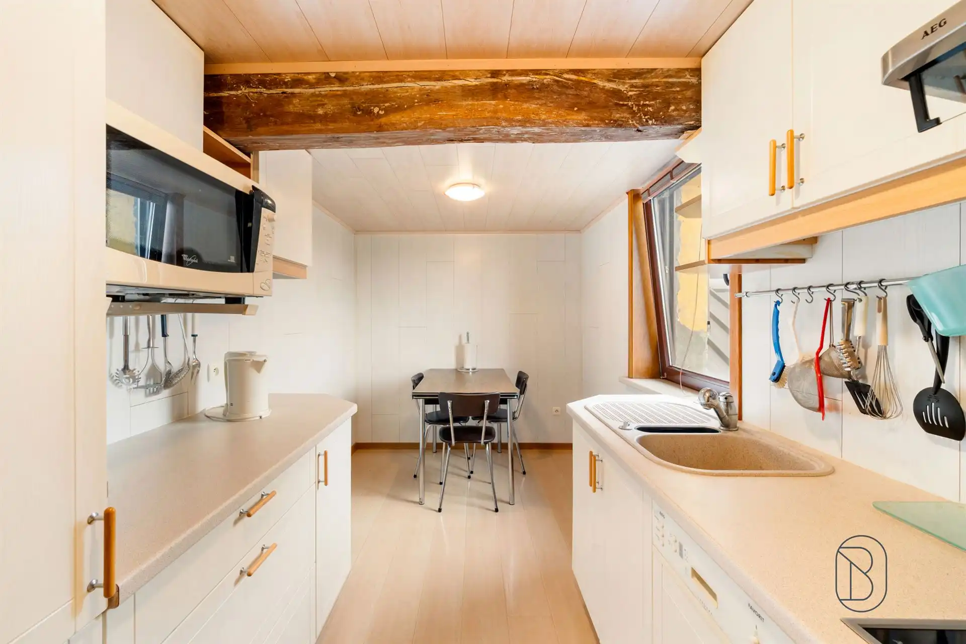 Gemengd gebouw, ideaal voor een zelfstandige/investeerder! foto 13