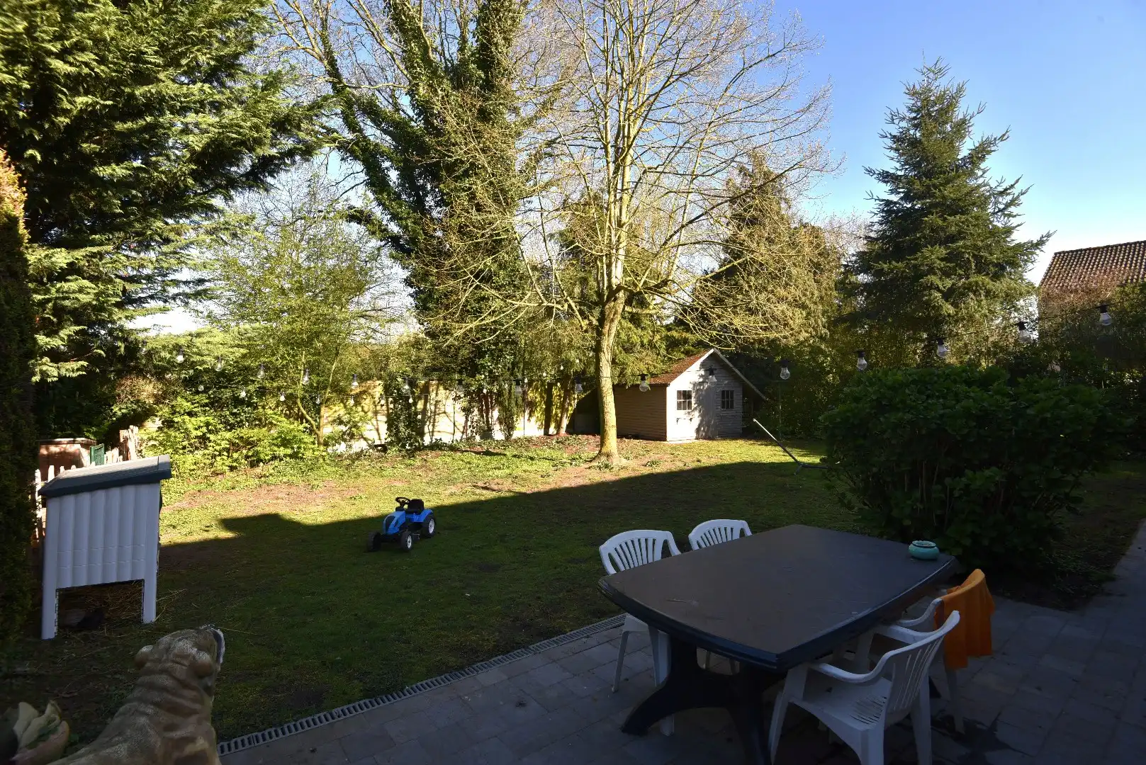 Open bebouwing met 3 slpks, dubbele garage en tuin te Eeklo foto 2