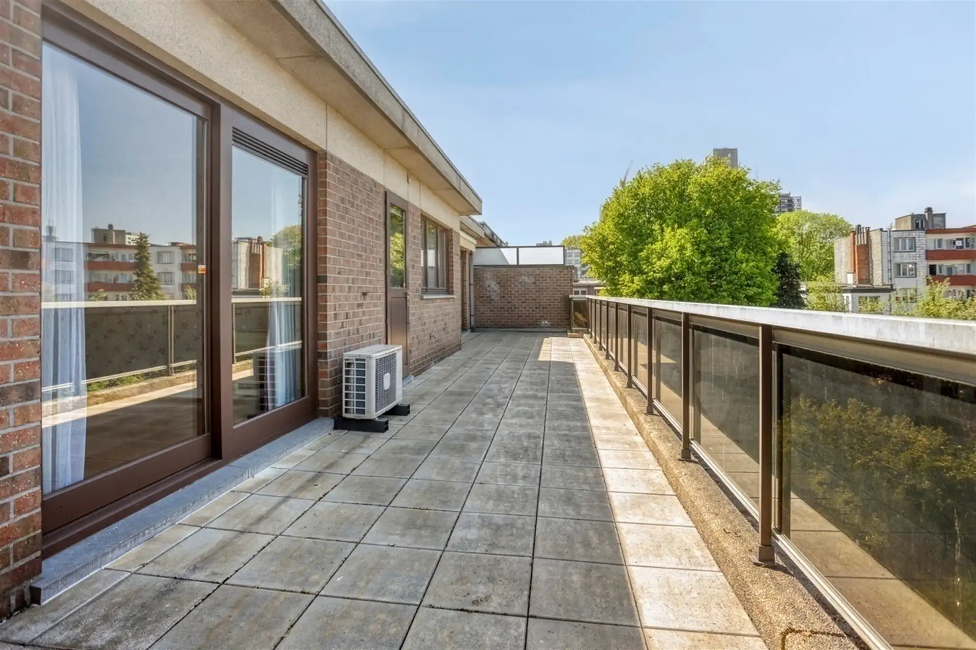 Fantastisch penthouse met 2 zonneterrassen

. foto 17