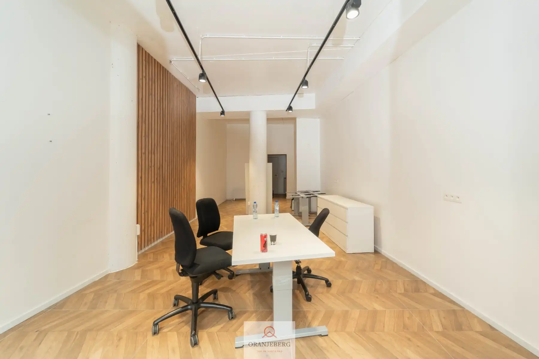 Instapklaar handelspand 50m² op drukke locatie! foto 3