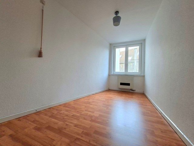 Rijwoning met trapgevel foto 9