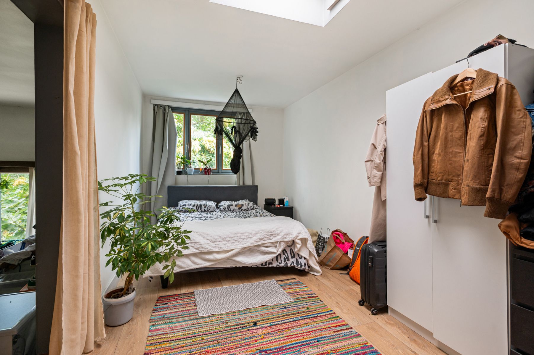 Handelshuis met tuin en stabiele huuropbrengst te koop foto 14