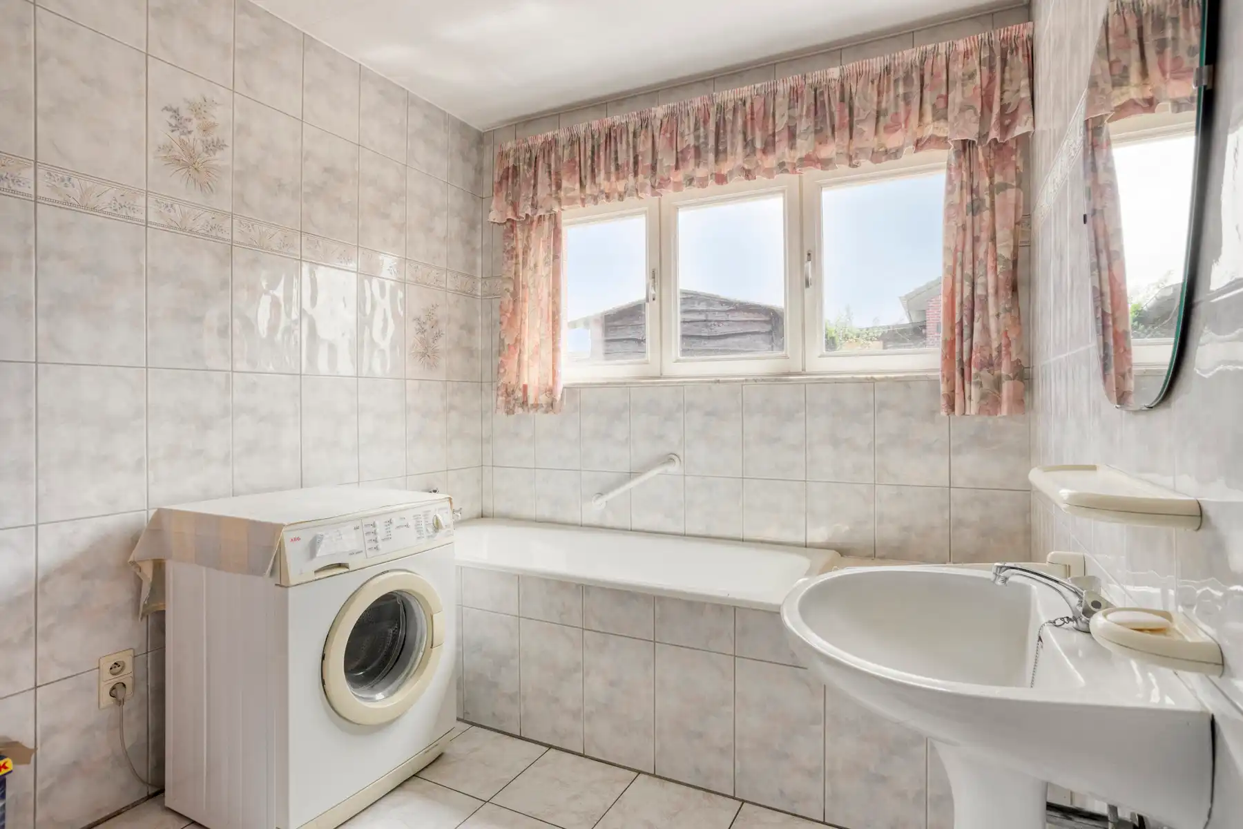 Renovatiewoning in oase van rust op perceel van 4495 m² foto 16