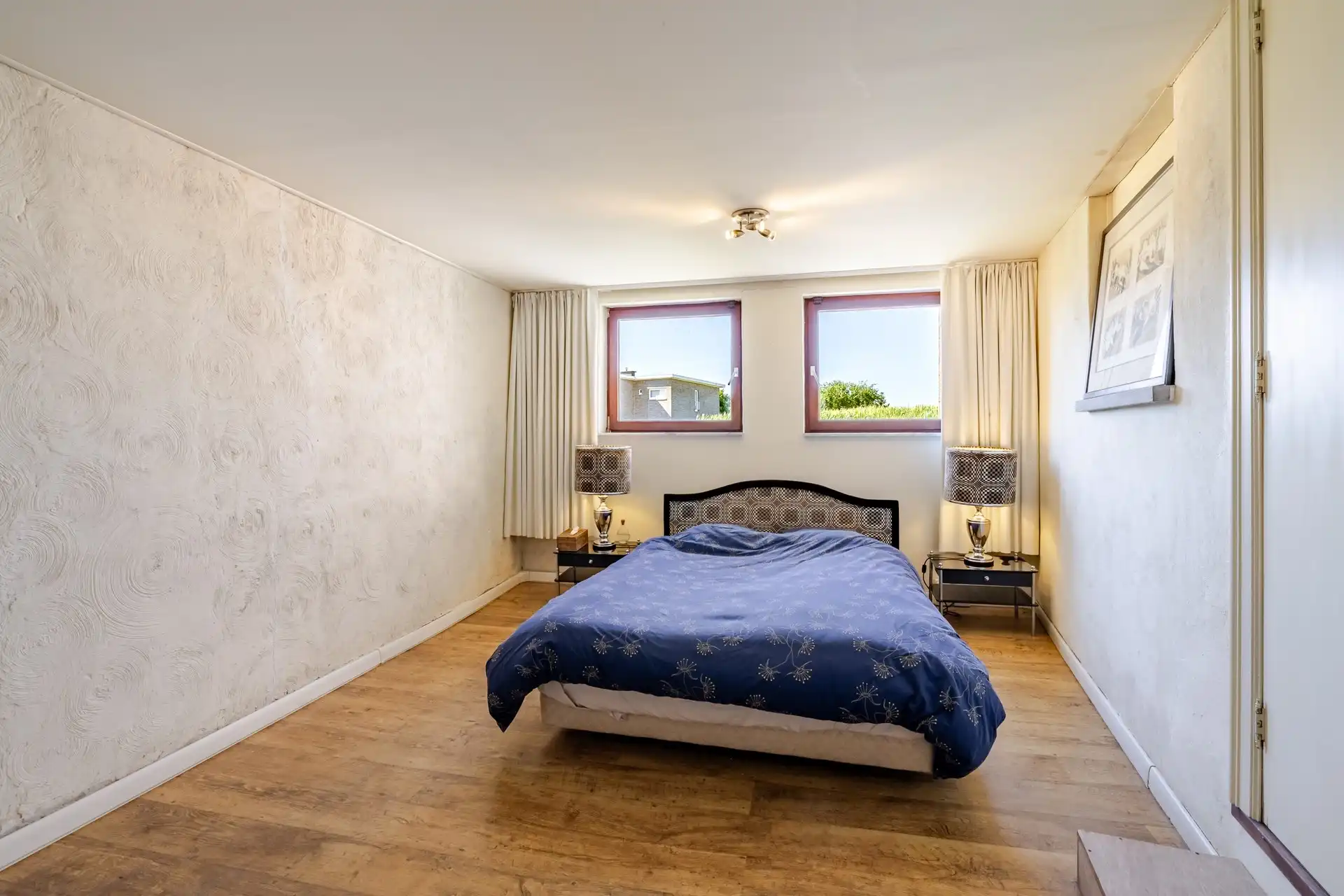 Zeer ruime woning met twee wooneenheden en prachtig landelijk uitzicht foto 21
