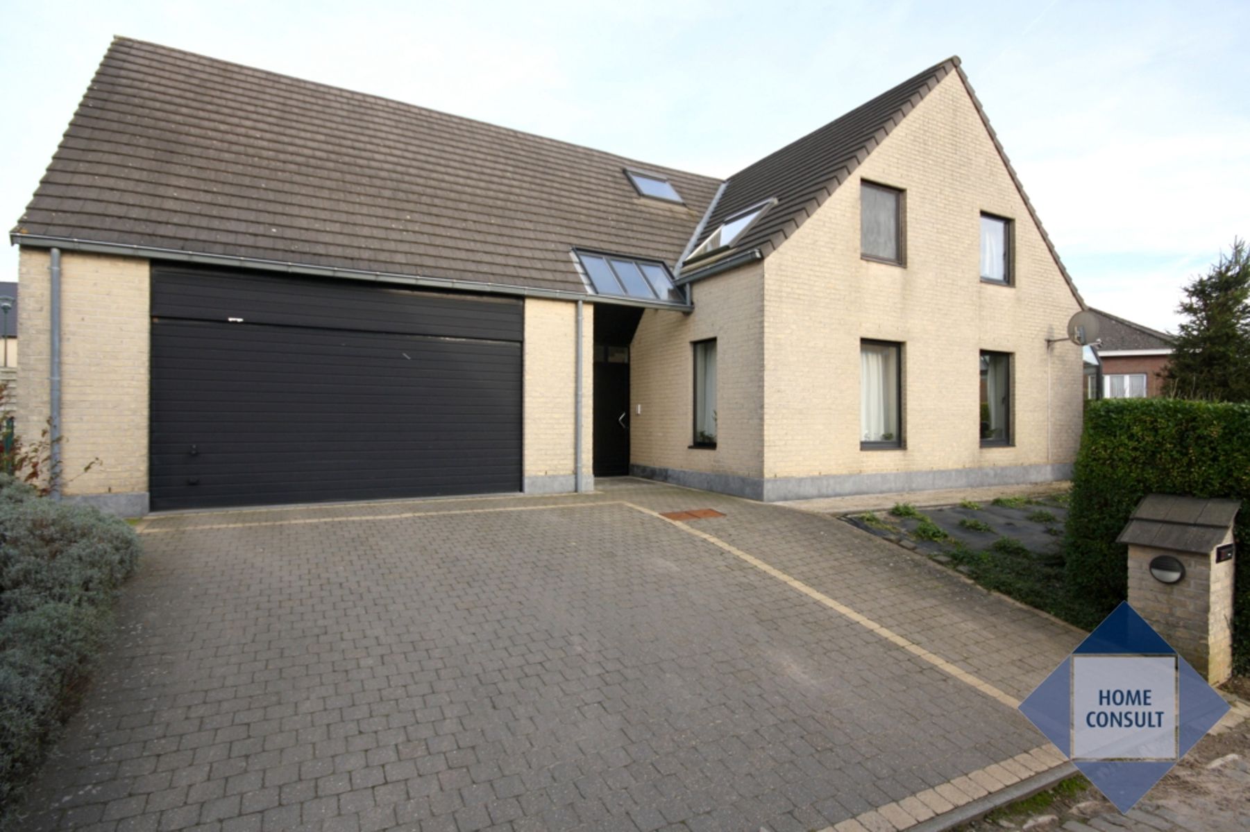 ()=>{if(producerUpdateValueVersion(node),producerAccessed(node),node.value===ERRORED)throw node.error;return node.value} Quabriestraat 6 - 3080 Duisburg